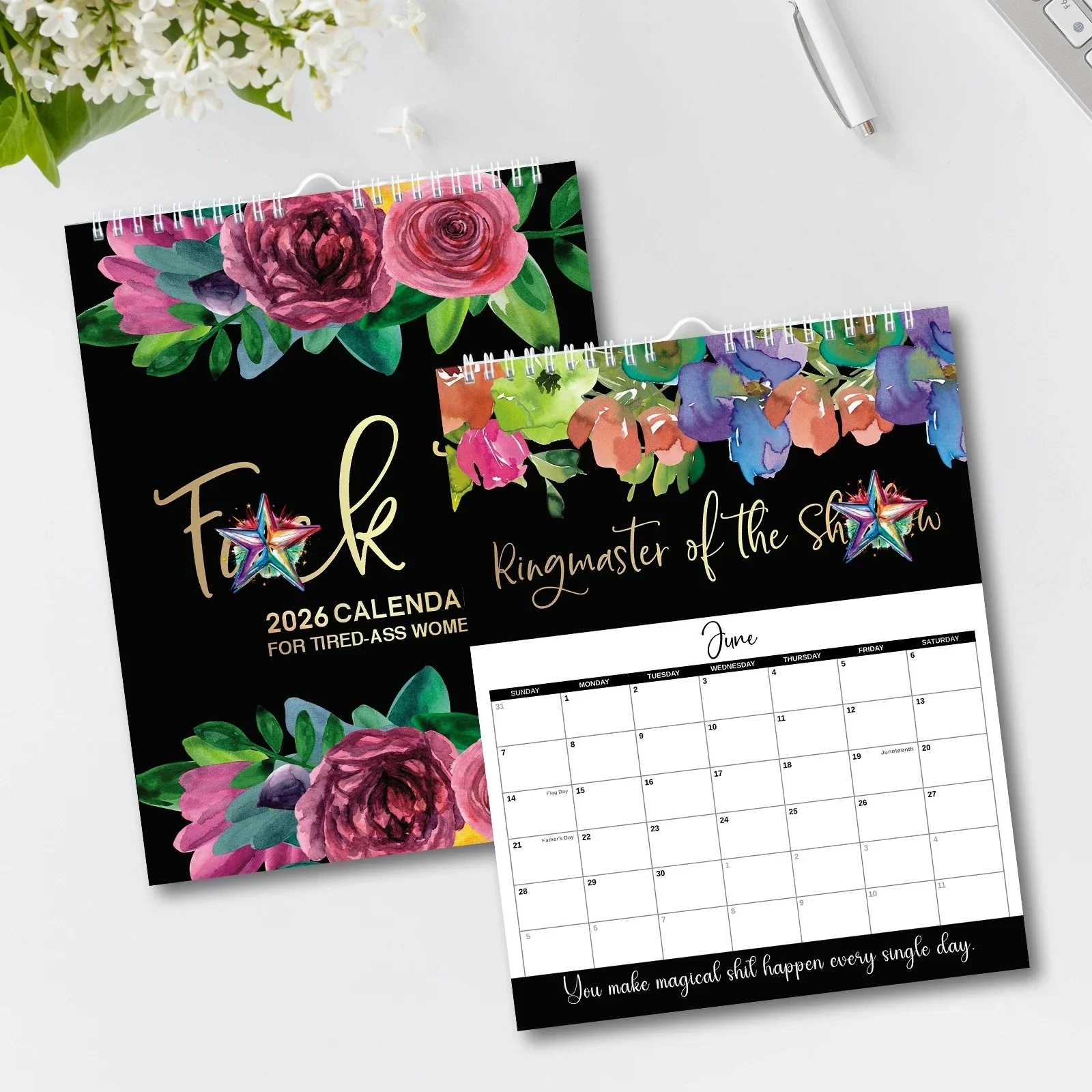 2026 年 ユーモア スローガン デスク ウォール カレンダー 楽しいイラスト プランナー ホーム オフィス ギフト ユニークな新年祭の装飾