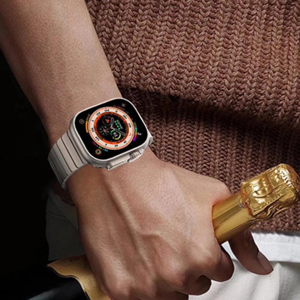 Titanium Strap for Apple Watch Ultra 2 49mm 46mm 45mm 44mm 42mm Metal Magnetic Watchbands iWatch series 10 Ultra 9 8 7 6 5 4 SE