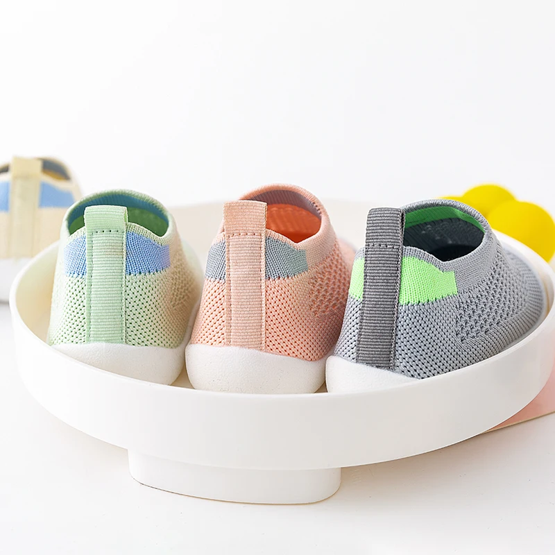 Lente Populaire Nieuwe Babyschoenen Mesh Breien Ademende Kid Meisjes Jongens 0-3T Zomer Slip-On Casual Sneakers Peuter Non-Slip Prewalker