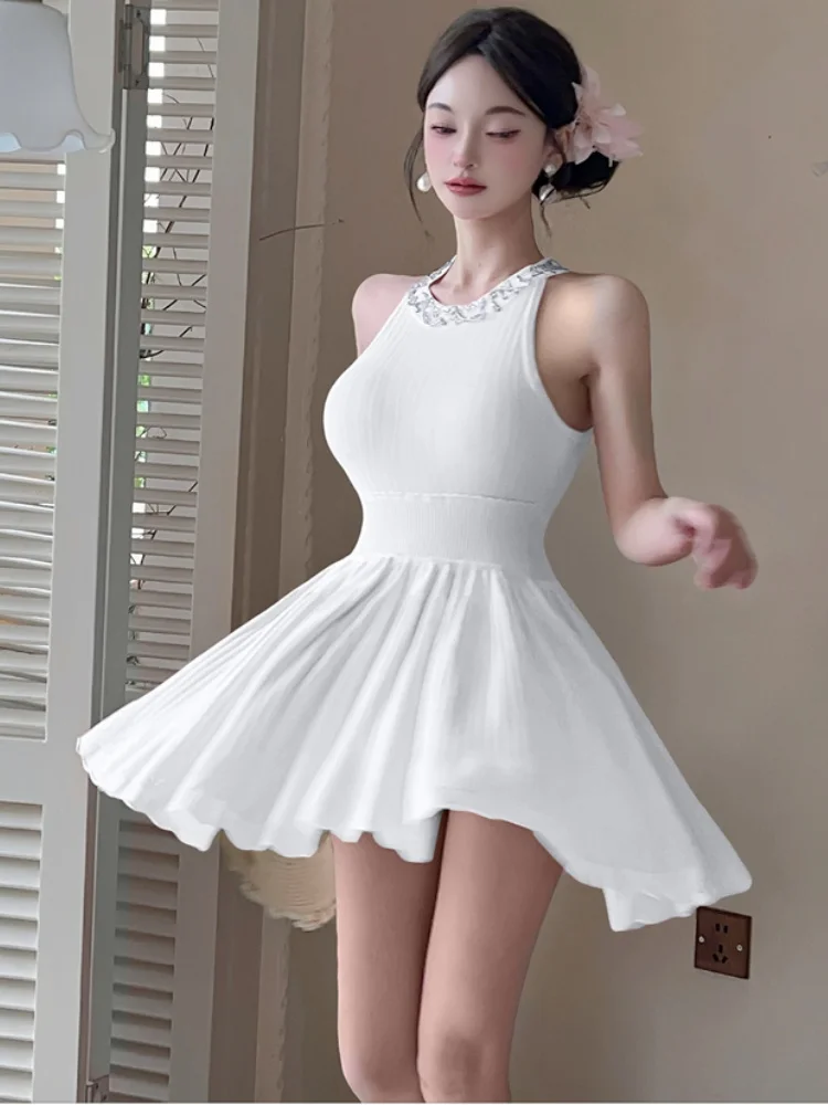 SMTHMA 작은 향기 스타일 라이트 럭셔리 비드 교수형 목 니트 드레스 여성을위한 하이 엔드 슬리밍 민소매 여름 드레스