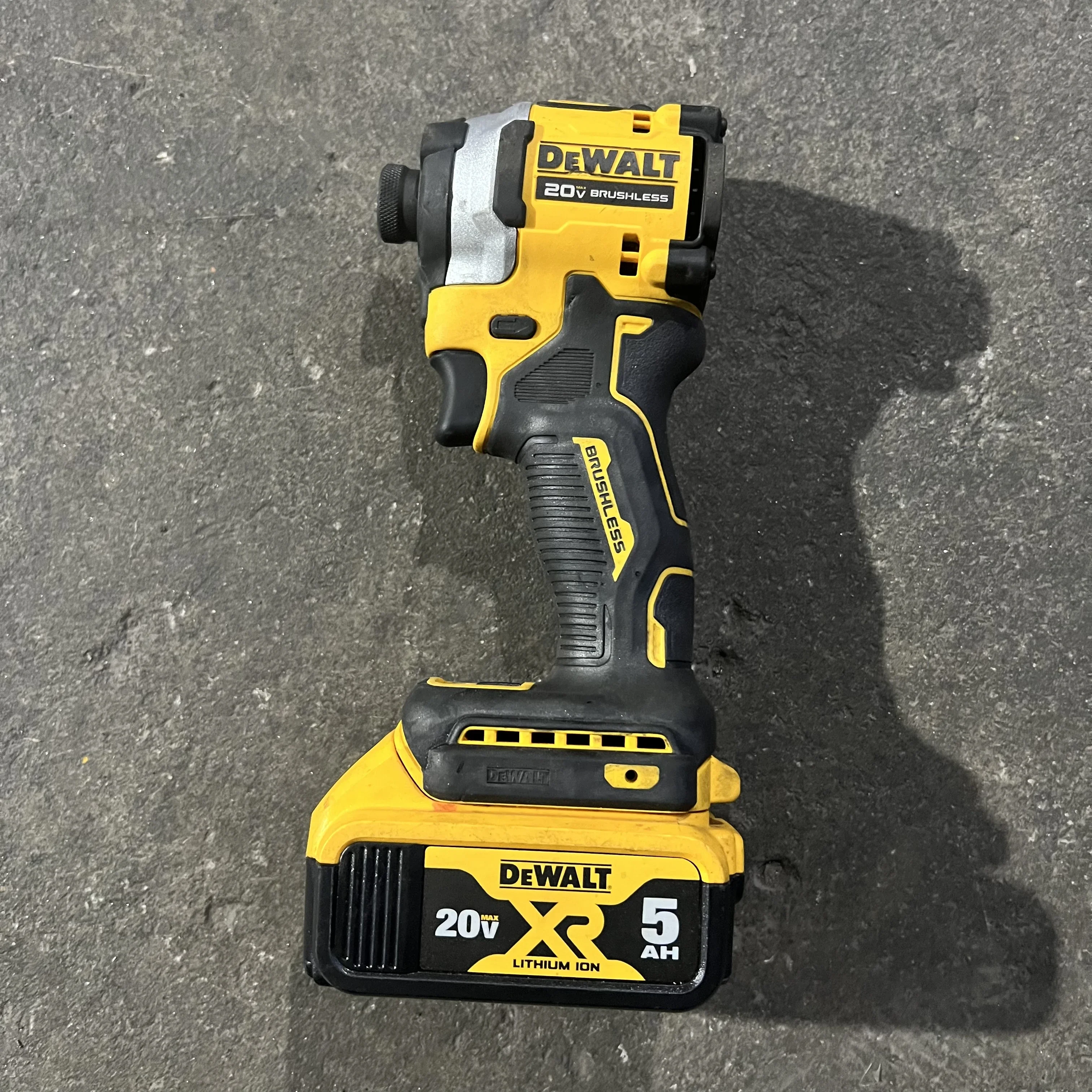 Dewalt DCF850 1/4\