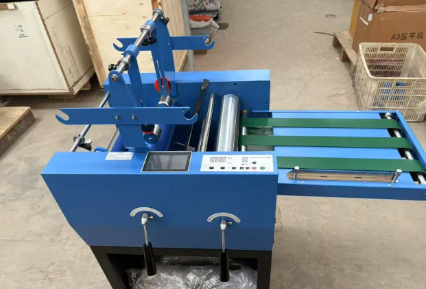 Industrial 330mm Automatic Breaking Laminator CG8400AL Thermal Roll Laminating Machine Slitter Anti-Curl for Print Shop Sticker
