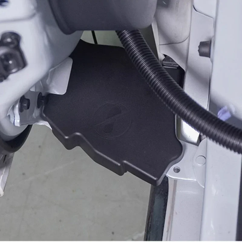 

Для Toyota Sienna Granvia модифицированная Xena защитная крышка боковой раздвижной двери, винты средней двери, пылезащитный чехол, аксессуары