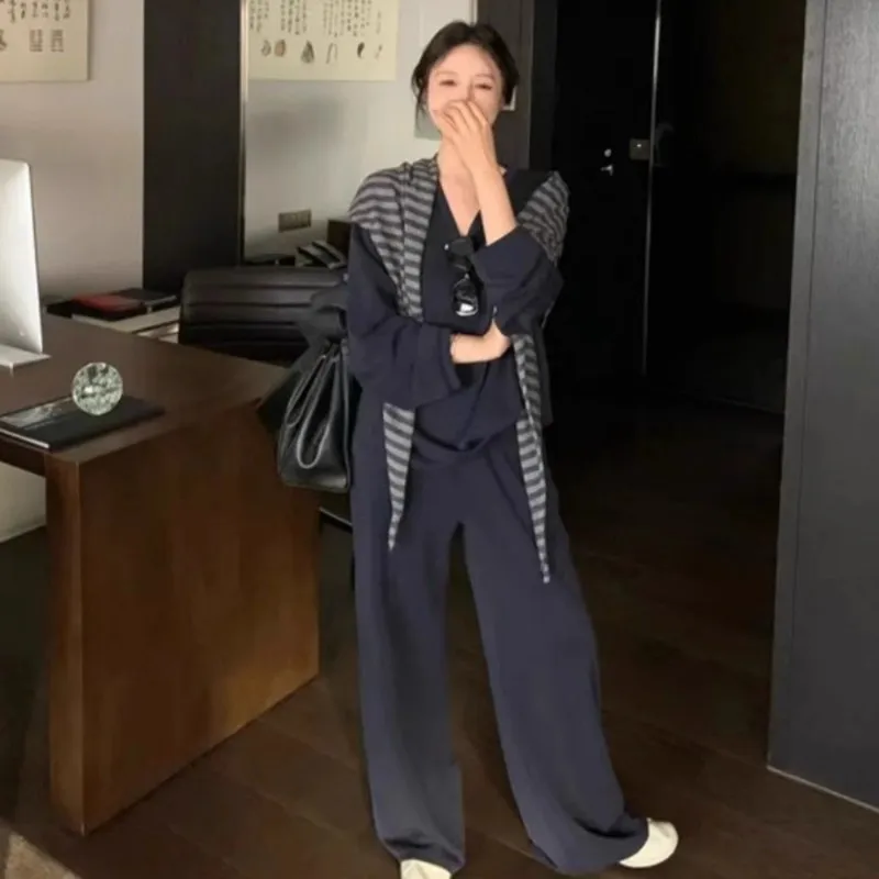 المرأة مخطط محبوك مثلث وشاح أزياء الشتاء عارضة الرقبة أدفأ تنوعا متماسكة التفاف شال للنساء