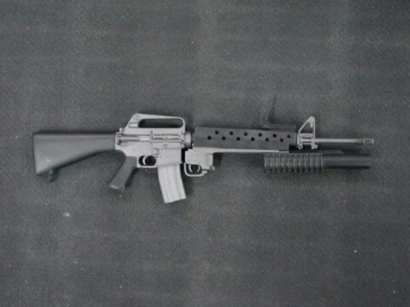 Na stanie Figurka żołnierza w skali 1/6 z wojny w Wietnamie, model karabinu M16, akcesoria do figurek akcji żołnierzy 12-calowych, dekoracja.