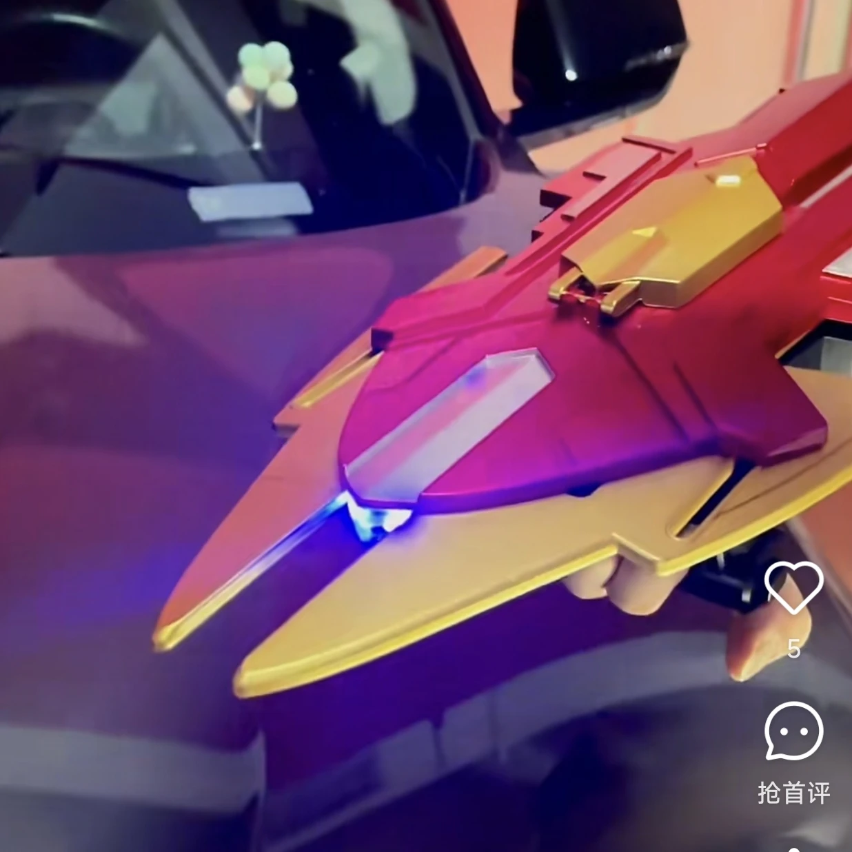 marvel-iron-man-shield-gun-can-fire-10000-water-cool-birthday-gift-xmas-toys-baby-iron-mantoys-trend-play-model-halloween-toy