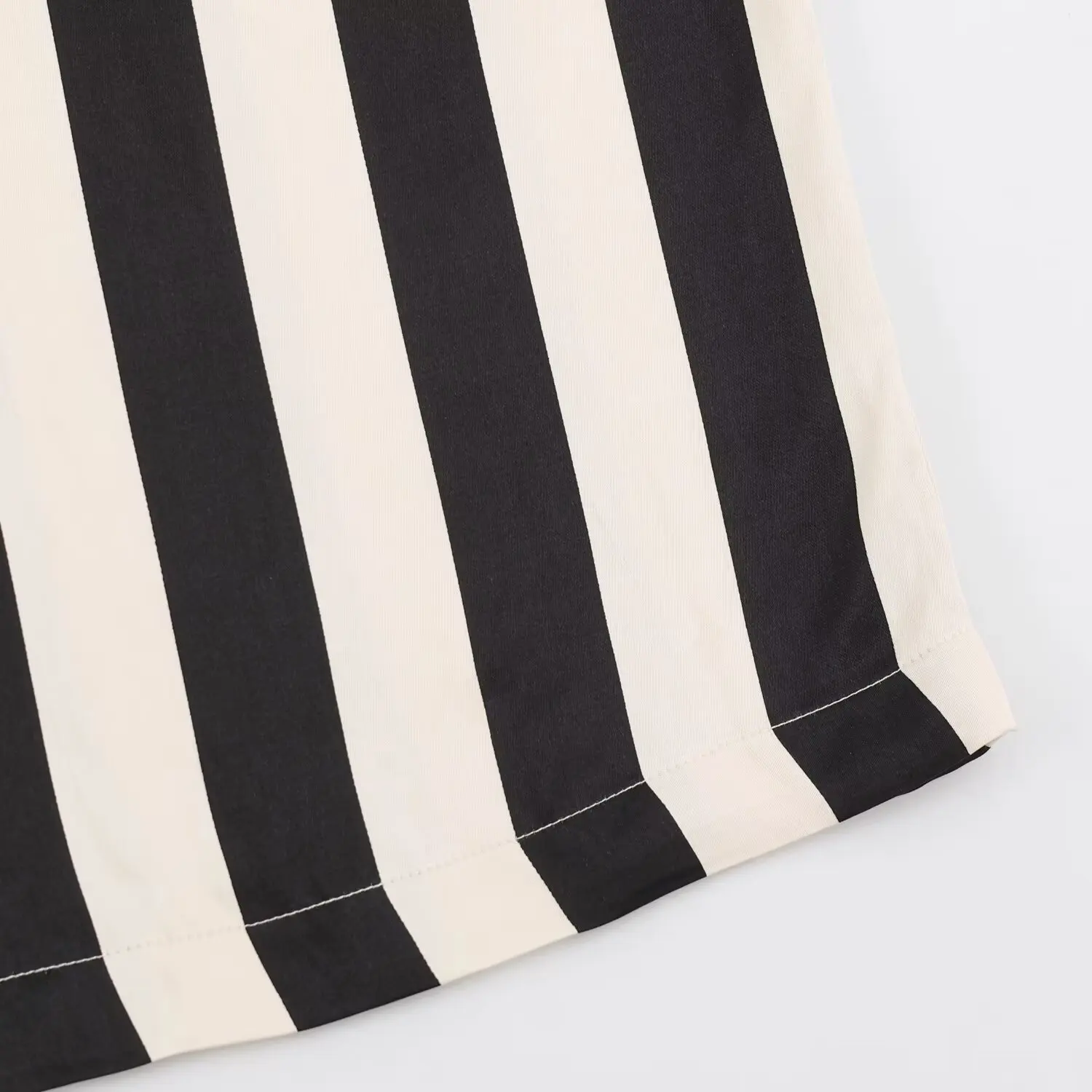 KONDALA Damen Trendiger Eleganter Gestreifter Hosenanzug, Neckholder-Top mit überkreuztem Kragen, Hose mit elastischem Bund, Sommer-Freizeit-Chic-Set 2026 – Detail 22