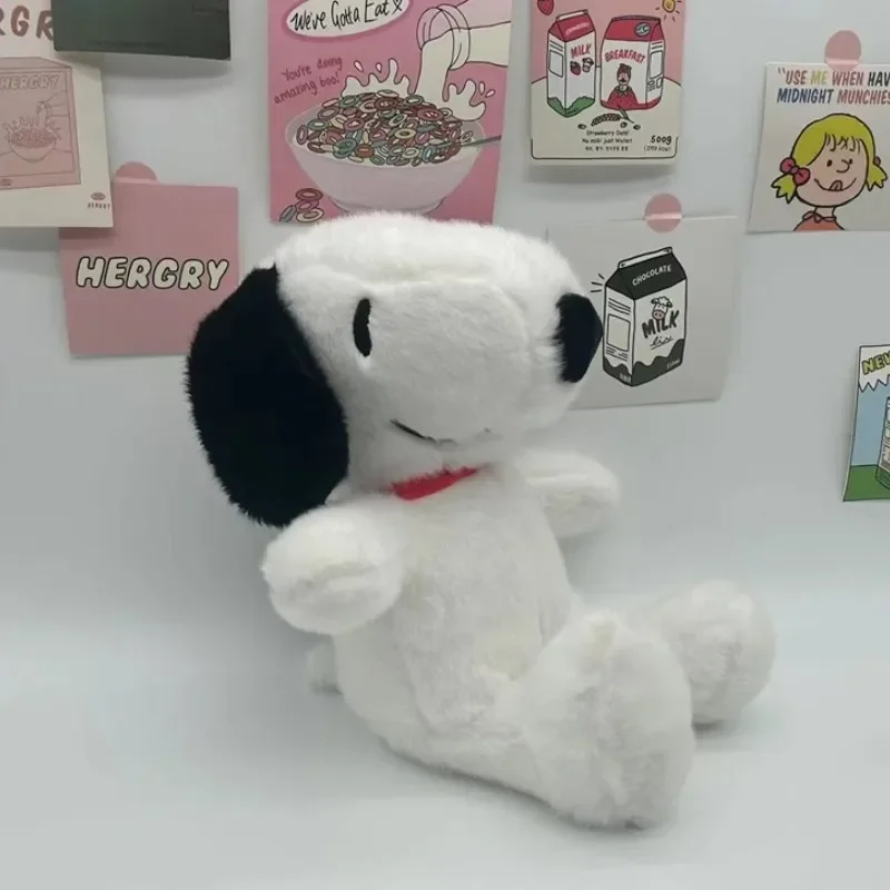 漫画スヌーピーぬいぐるみ枕かわいいソファ背もたれ人形子供の誕生日プレゼントソフトかわいいぬいぐるみ子供のため