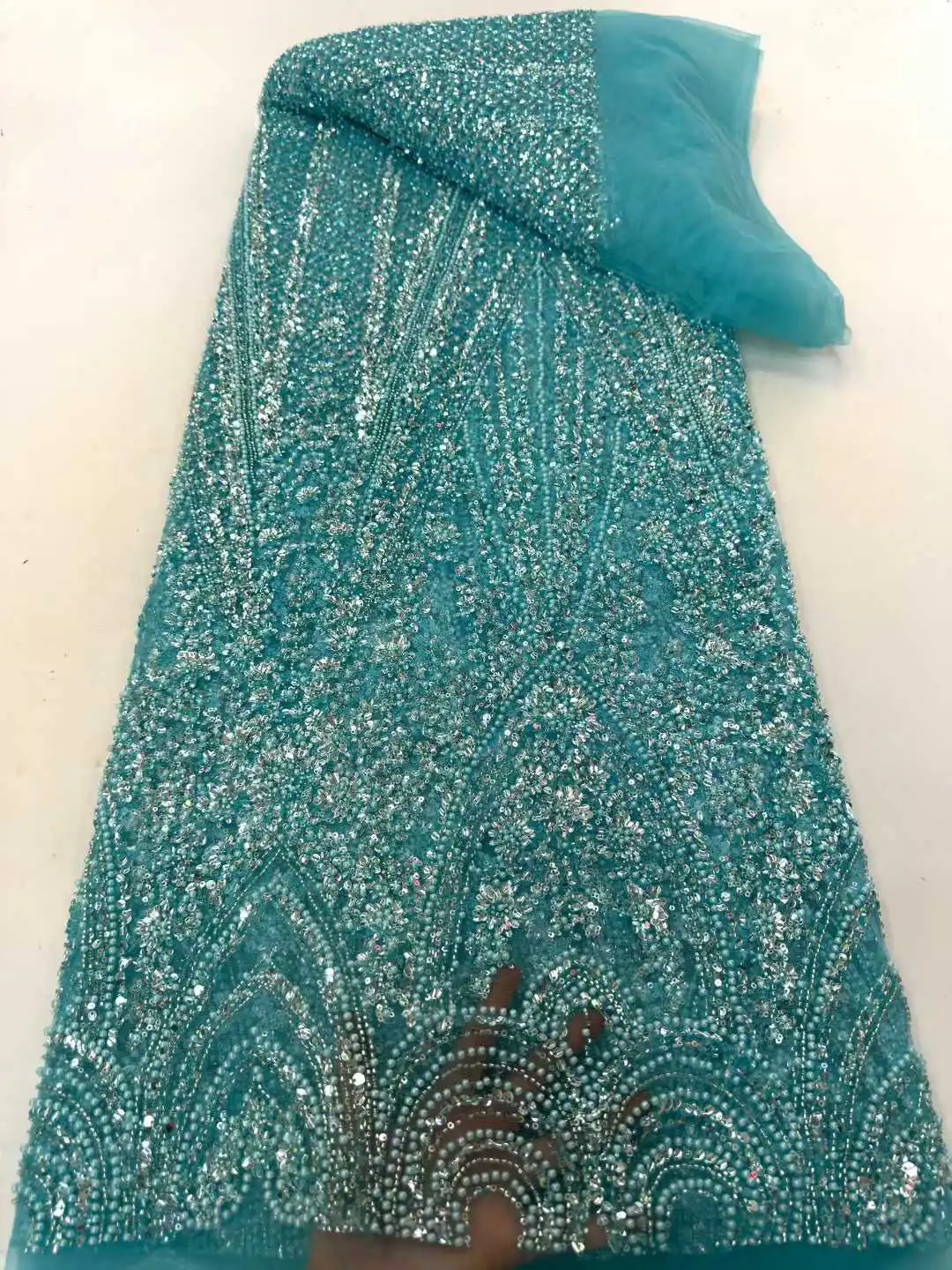 

Роскошная африканская кружевная ткань с бисером, 2026, новейшая нигерийская французская тяжелая кружевная ткань с блестками для рождественского праздничного платья, 5 ярдов