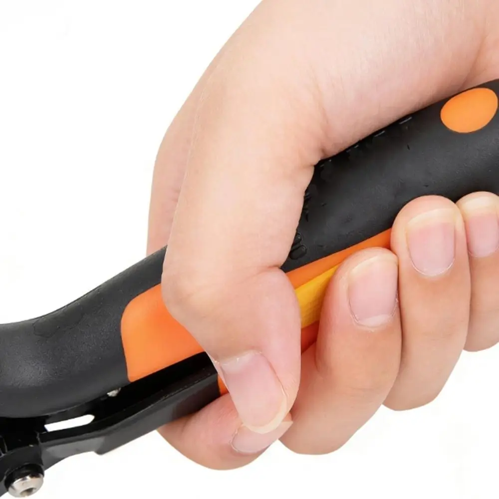Carbon Steel Push to Connect Disconnect Tong Tool Portable Design Quick Removal Air Hose Connector Removal Tool