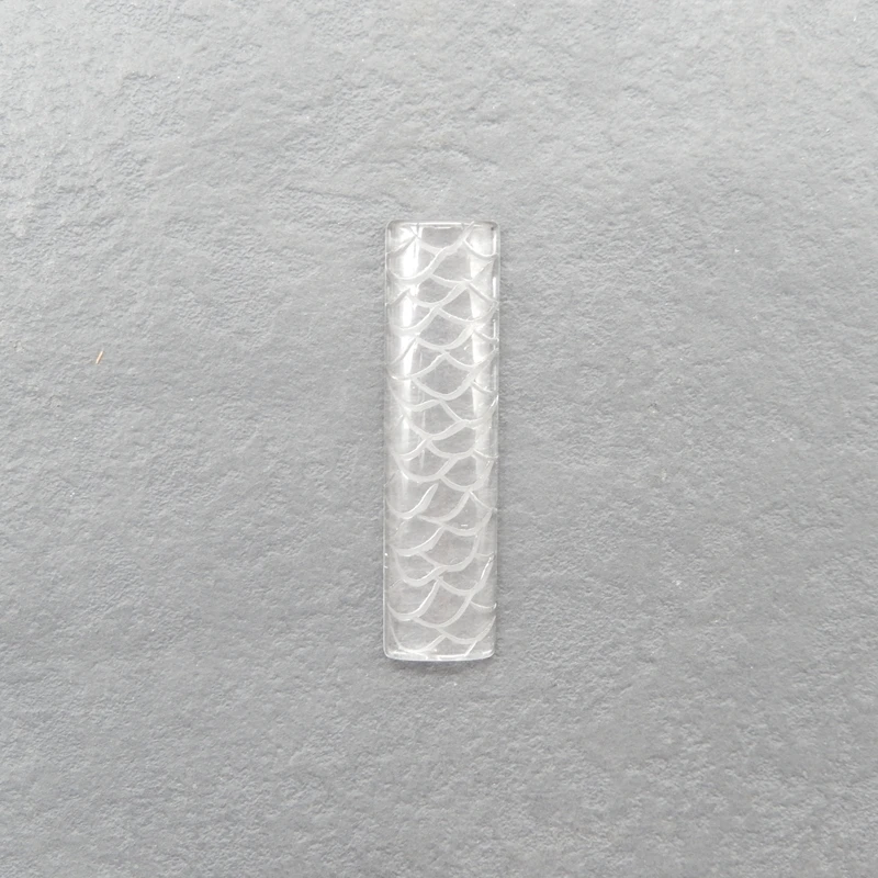 

Прямоугольный кулон из натурального белого кварца, прозрачный драгоценный камень с гравировкой рыбьей чешуи для ювелирных изделий ручной работы