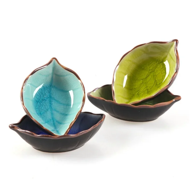 1pcs Leaves Ceramic Saucer Kitchen Multi-Purpose Seasoning Dish Small Dish Crackle Glaze Seasoning Sauce Vinegar Tableware