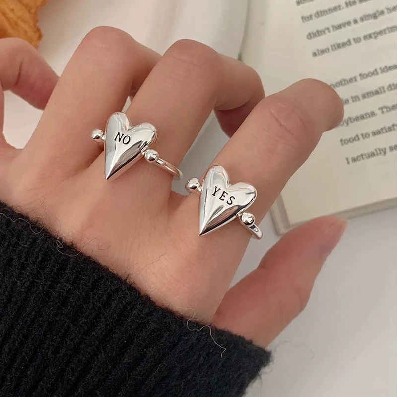 Smooth Rotatable Heart Ring for Women Men Vintage YES or NO Letter Adjustable Finger Rings Niche Design Couple Jewelry Accessory