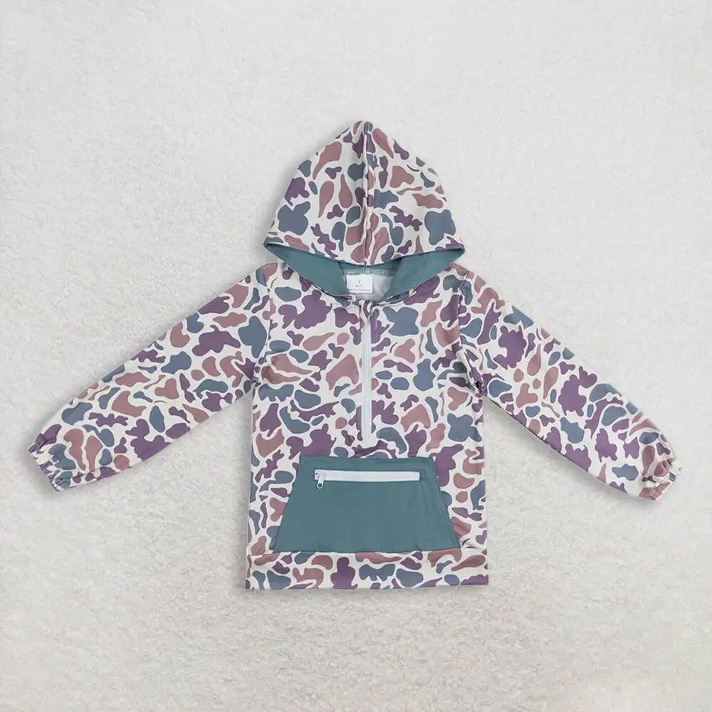 

Зеленый камуфляжный пуловер с капюшоном и молнией для мальчиков на осенний сезон