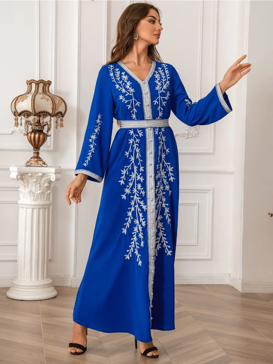 Eid Muslim Dress for Women Abaya Embroidery V Neck Abayas Dubai Jalabiya Party Dresses Kaftan Vestidos Largos Long Robe 2024