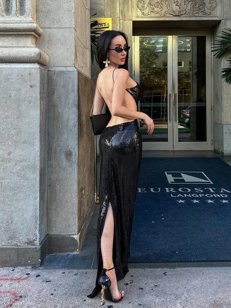セクシーなスパンコールホルターネックブラックロングドレス、深いプッシュアップカットアウト付き – 夏の新作、背中見せ、クラブナイト、DJパーティー、誕生日、イブニングドレス