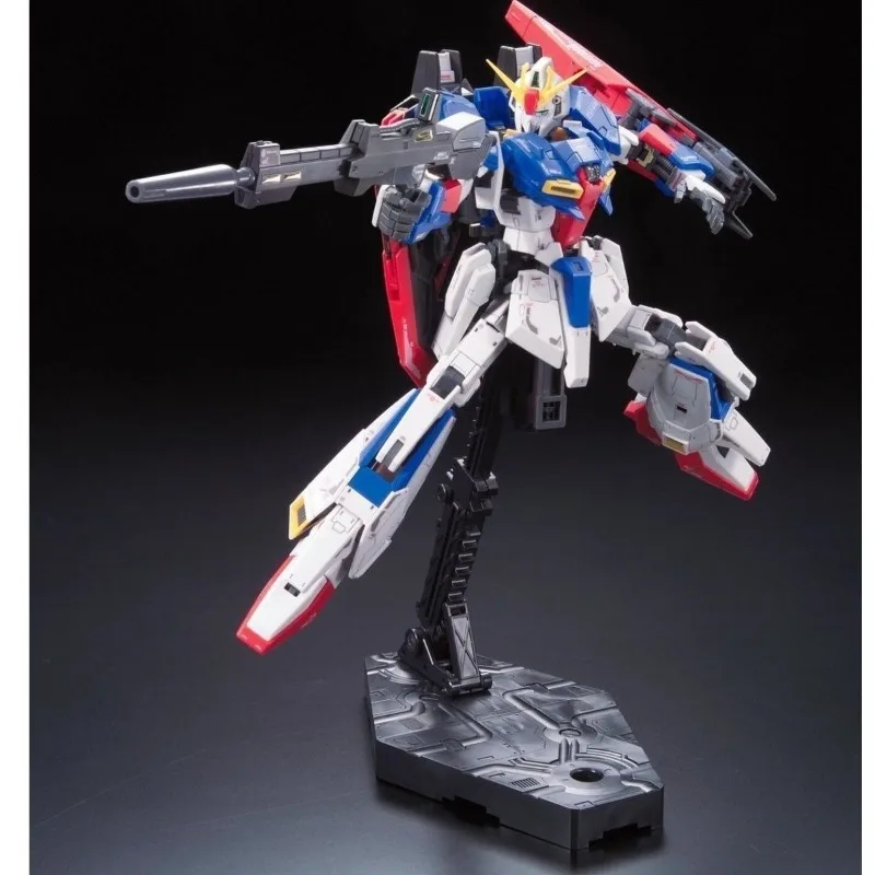 バンダイ RG MSZ-006 ゼータガンダム アクションフィギュア A.E.U.G. 攻撃用プロトタイプ可変形モビルスーツ MSZ-006 モデルキット