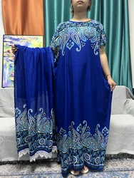 Muslimische abayas frauen 2024 neue mode bedruckte baumwolle traditionelle kurze ärmel lose femme robe afrikanische islam kleider mit schal