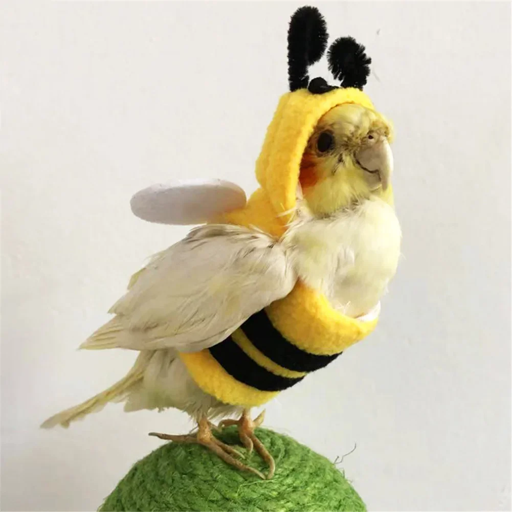 Funny Bee Shaped Birds Clothes Flying Suit Parrots Costume Cosplay Winter Warm Hat Hooded Pet Accessories for Parakeet Cockatiel