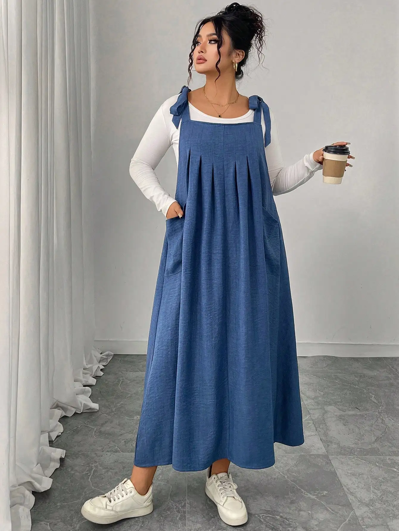 

Синее плиссированное платье миди больших размеров на бретелях с карманами, повседневная одежда для женщин