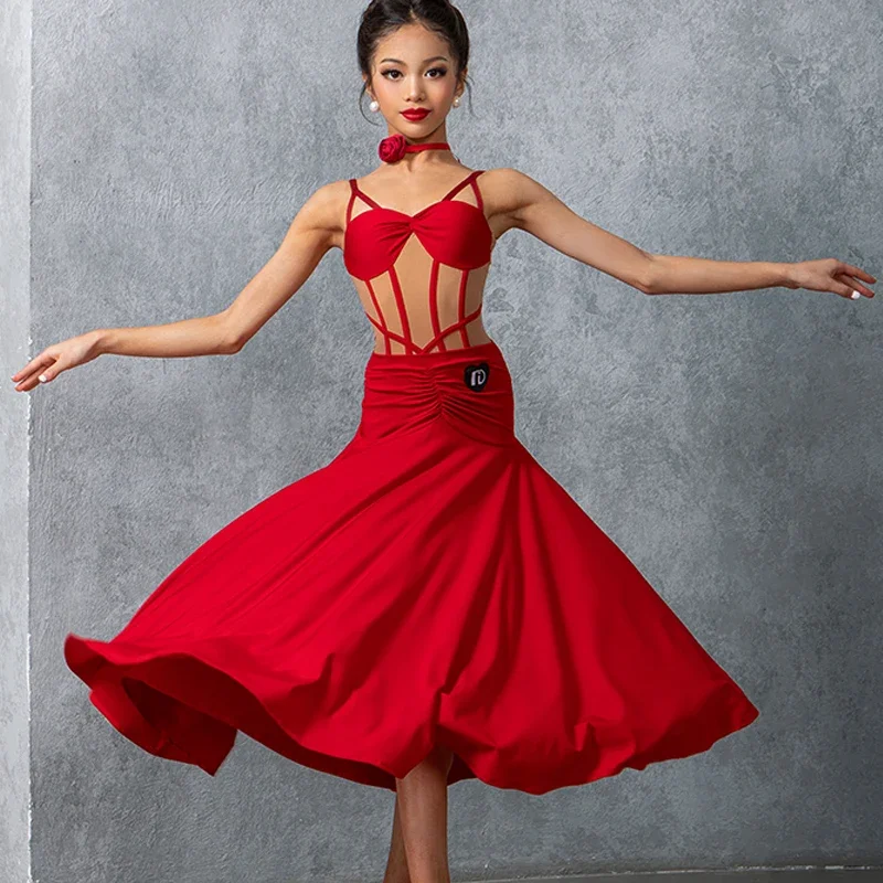 أحمر أسود الفالس قاعة الرقص فساتين المهنية الفتيات ملابس رقص اللاتينية الطفل الوطنية القياسية اللاتينية ملابس الرقص 10501