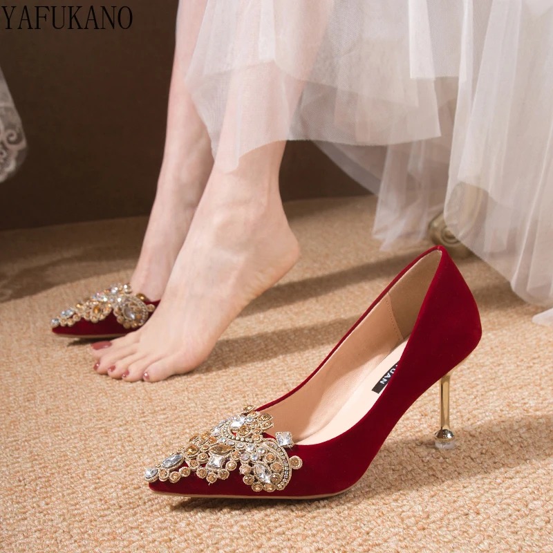 Red Wedding Shoes Bridal Xiuhe Shoes Womens 2023 New Shiny Rhinestones Decor Party Dress Shoes Is Not Tired Feet Single Shoes