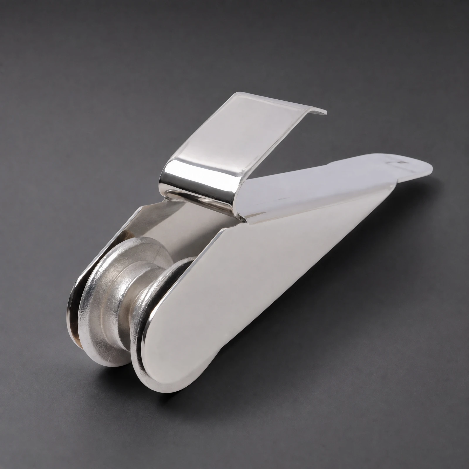 Marine Hardware Streamlined Profile Hinged Anchor Bracket with Roller Assembly Boat Hardware Low-Maintenance