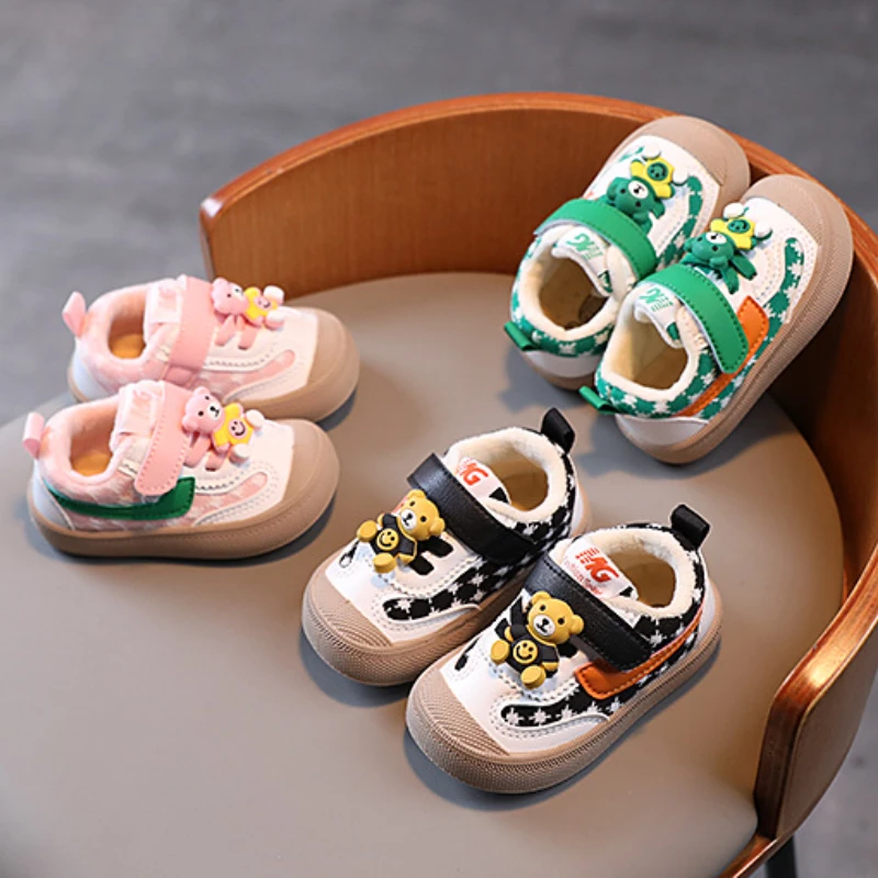 Baskets en peluche à l'offre elles souples pour enfants, chaussures de marche pour bébé, chaussures décontractées pour garçon, chaussures en coton pour fille, chaussures chaudes pour bébé, Nialisation, hiver