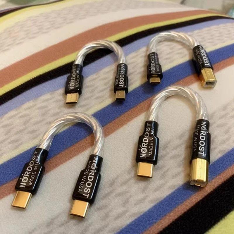 

Custom Odin TYPEC to MICRO B Male, Dual TYPEC Head USB Headset Decoding PHA/MOJO