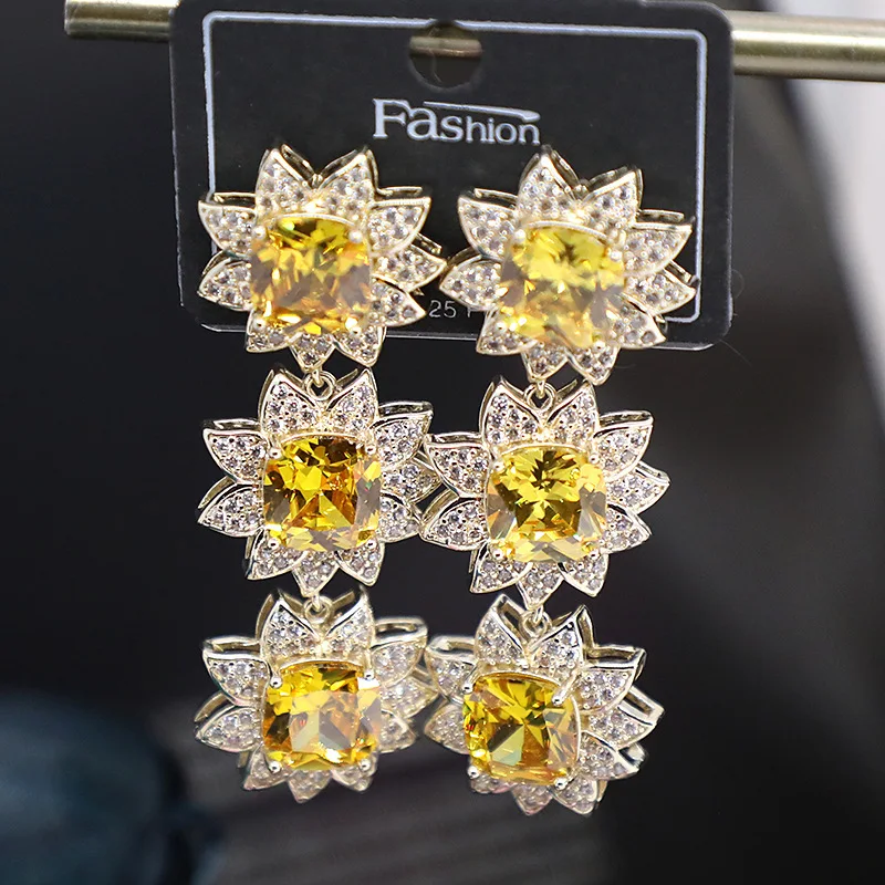 

Bilincolor Black Card Heavy Industry Fashion New Flower Microinlaid Zircon Earrings for Women