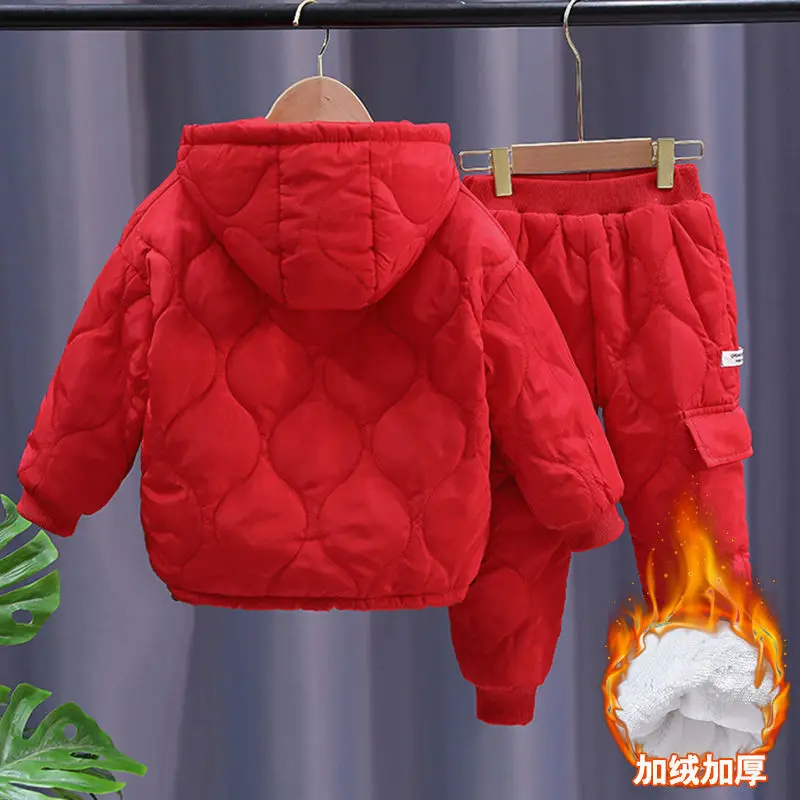 Conjunto de inverno infantil de lã de cordeiro, engrossado e quente, bolso grande, casaco com capuz + calças, conjunto de duas peças para crianças nevadas