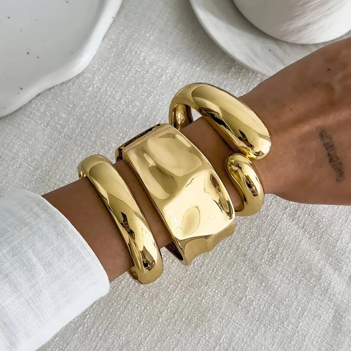 SHIXIN Glossy Geometric Waterdrop Metal Wide Spring Bangle for Women Punk Irregular Chunky Open Cuff Bracelet Hip Hop Jewelry