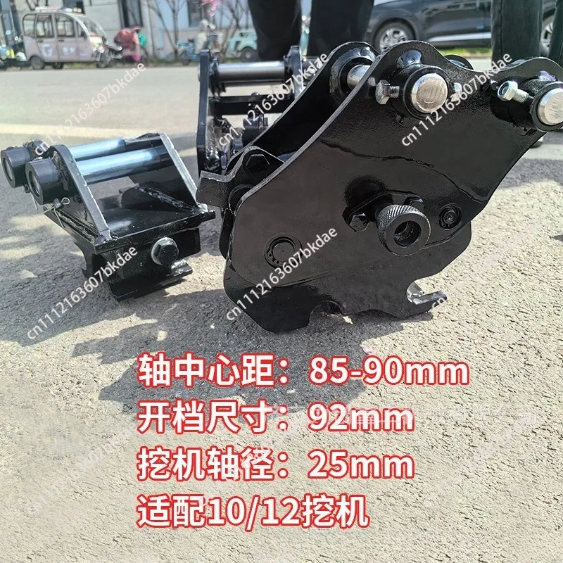 Small excavator attachment digging bucket auger breaking hammer hydraulic thumb clamp micro digging