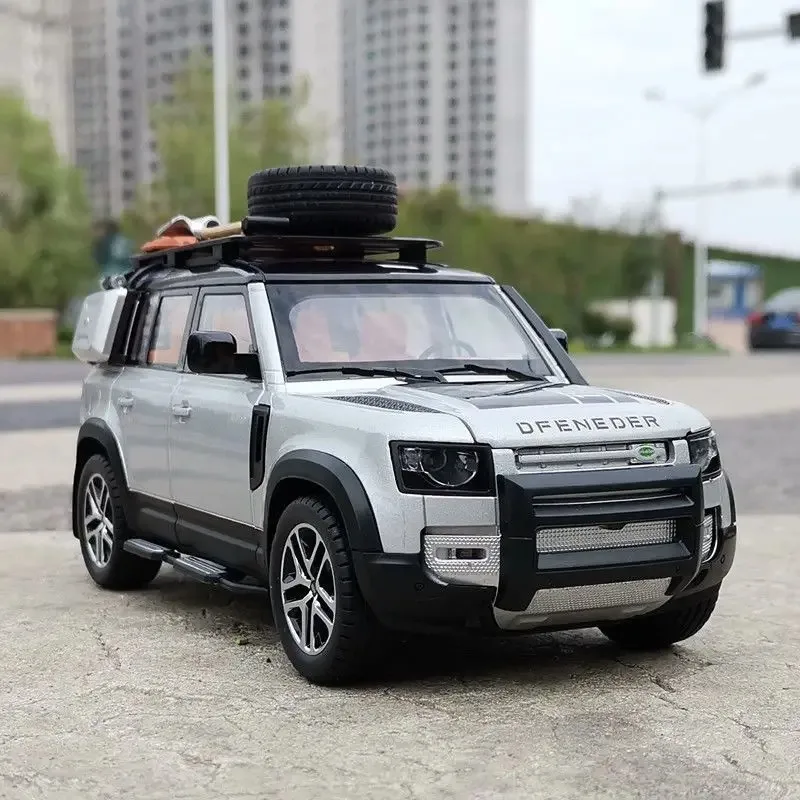 1/24 Alloy Car Model Diecast Metal Toy Off-road Vehicles Model Simulation Sound Light Collection for Range Rover Defender Gifts