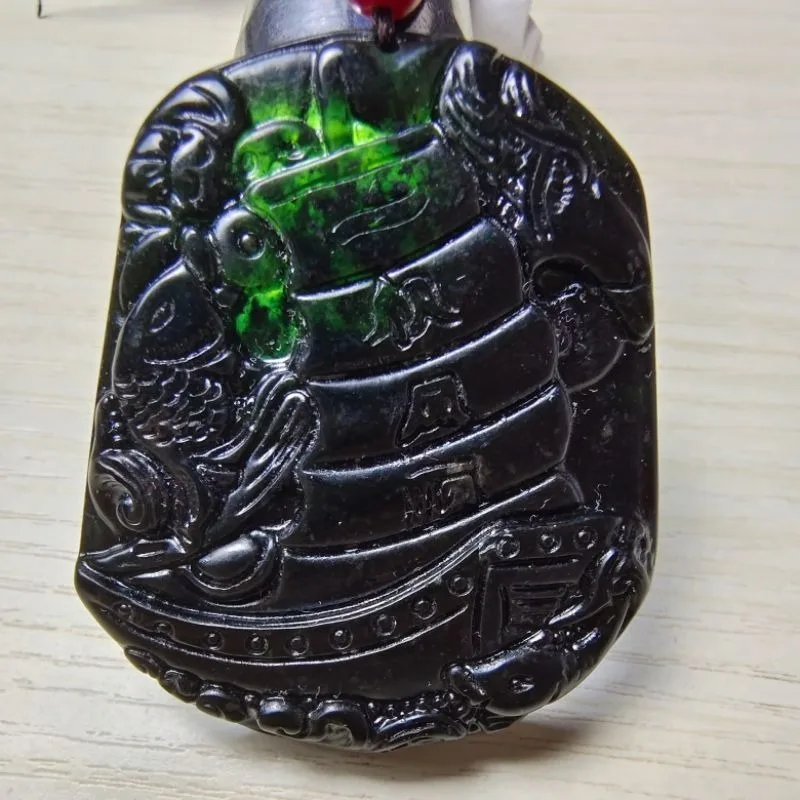 

Natural Medicine King Stone Pendant Strong Magnetic Dark Green Jade Sail Necklace