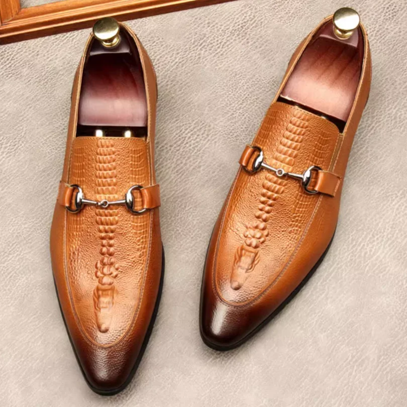 Spring British Style Slip-On Men's Shoes Genuine Leather Embossed Pattern Versatile Business Formal Dress Lazy Person Footwear