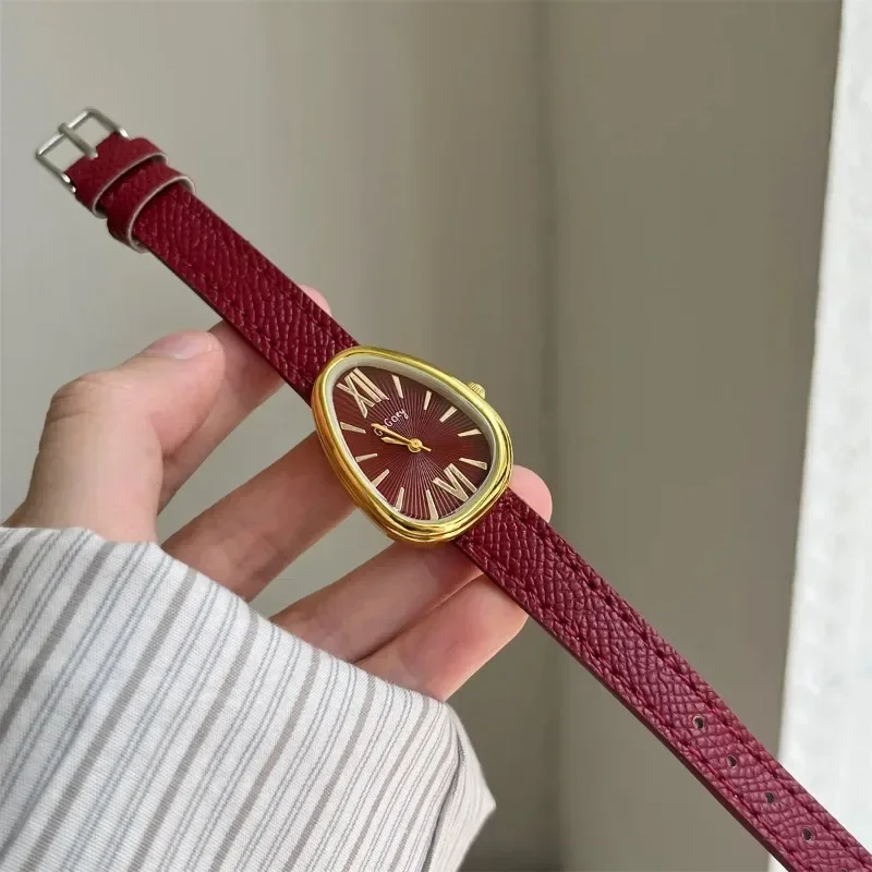 Famous Brand Women Quartz Watch Luxury Gift Ladies Snake Head Female Watch Fashion Red Leather Strap Wristwatch Dropshipping