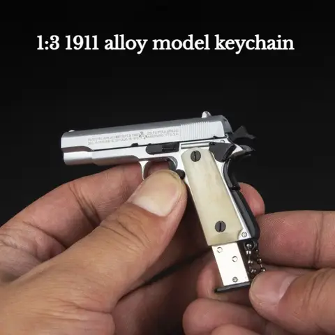 Creative New Product 1:3 Beef Bone Handle Bone Handle 1911 Full Metal Gun Model Toy Keychain Family Small Ornaments