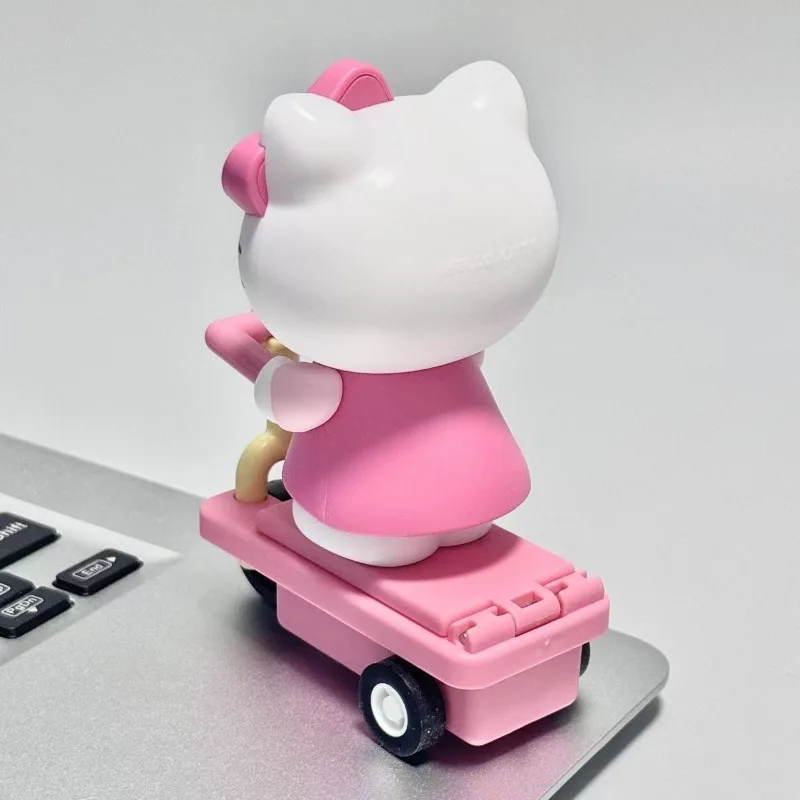 Hello Kitty PVC Anime Model Leuke Scooter Speelgoed Beweegbare Desktop Auto Decor Gift Actiefiguren