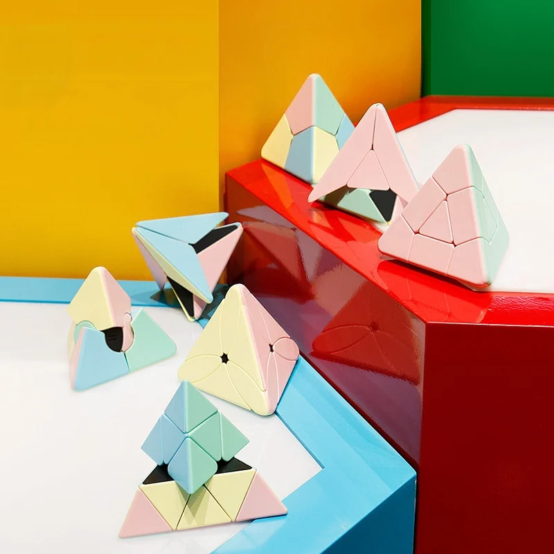 Cubing Classroom Angolo Triangolo Piramide Puzzle Amaretto JinZiTa Cubi magici Bambini Giocattoli educativi per bambini Cubo Puzzle