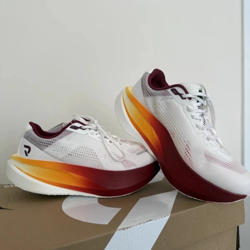 Hot Sale Running Trainers for Couples Mesh Breathable Unisex Walking Jogging Shoes Comfortable Men Women Outdoor Sports Shoes image 5