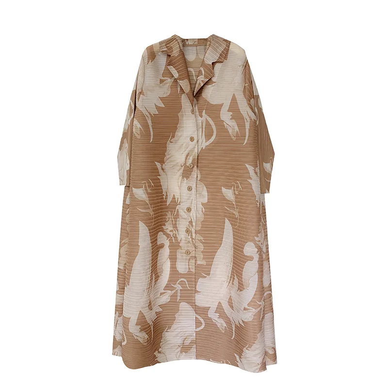 Mom Spring V-neck Printed Dress 2025 New Middle-aged and Elderly Fashion Seven-quarter Sleeve X Green Pleated Skirt Dresses