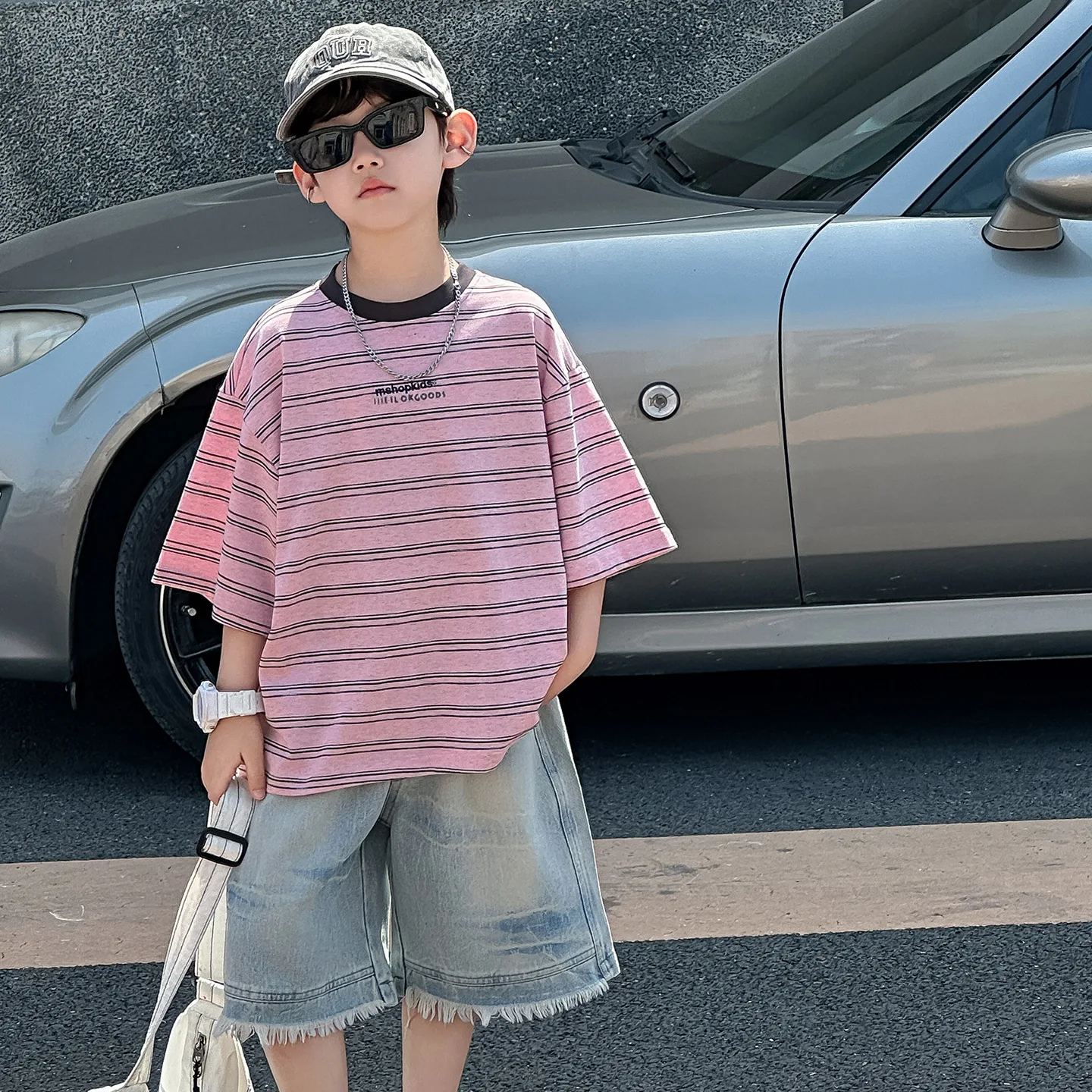 

Boys' Summer Style Children's Korean Version 2025 New Striped Short Sleeved Summer Retro Trendy Denim Shorts