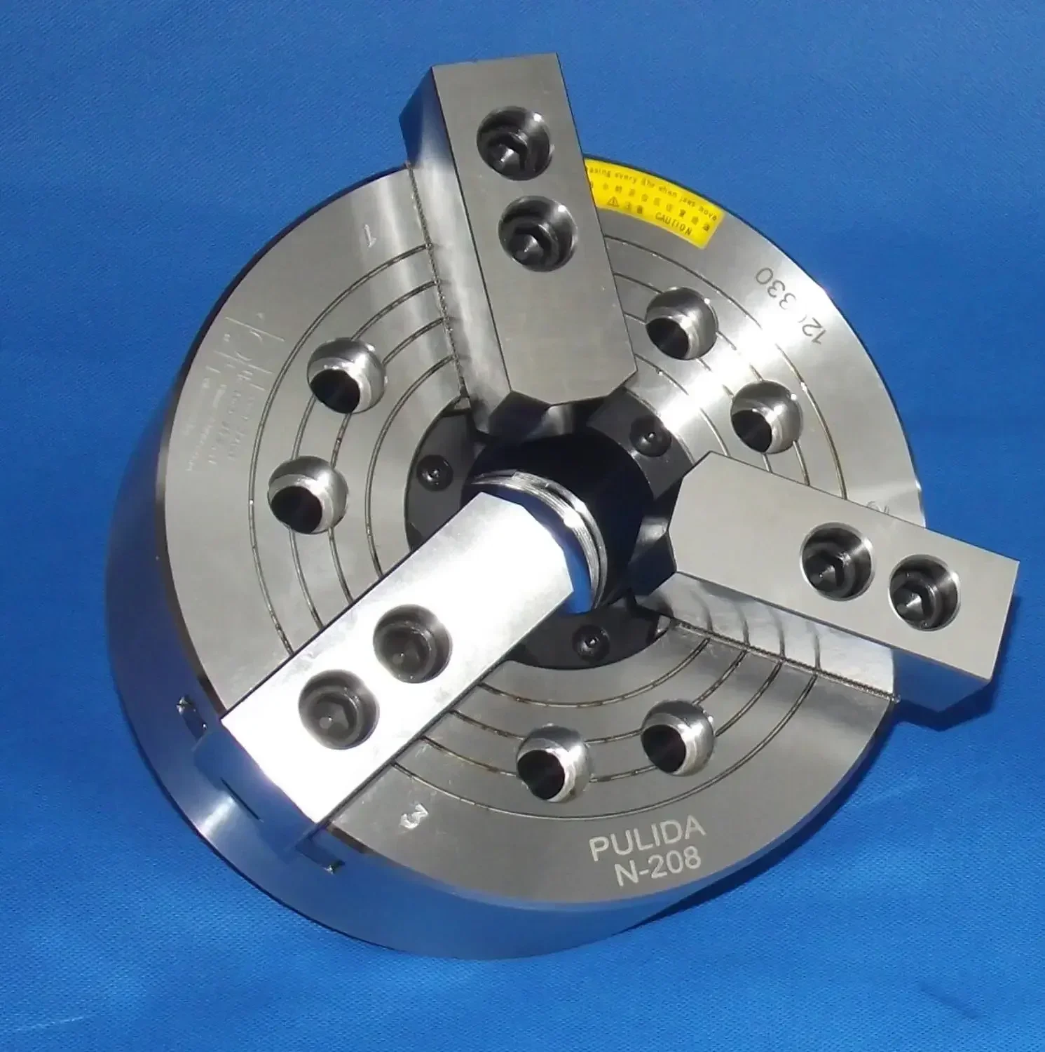 Three-jaw hollow high-speed hydraulic chuck large aperture