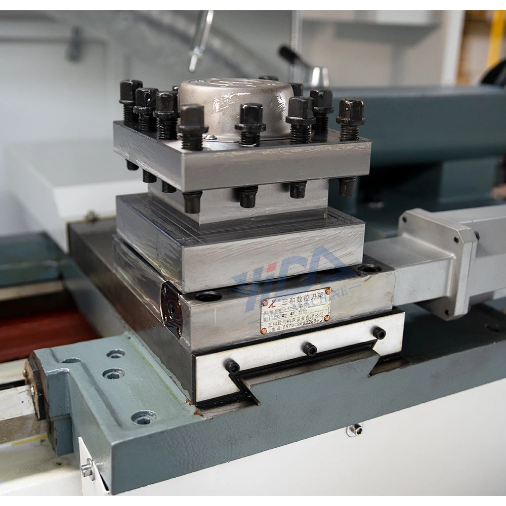 سعر الشركة المصنعة الأكثر مبيعًا للتغذية الأوتوماتيكية الصغيرة باستخدام الحاسب الآلي مخرطة السرير المسطح Ck6140 Gsk آلة مخرطة CNC للتحكم #4