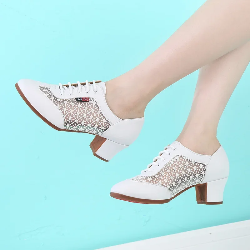 XIHAHA filles en cuir véritable maille chaussures de danse pour femmes dames salle de bal latine moderne Tango Jazz chaussures de danse dentelle Salsa sandales