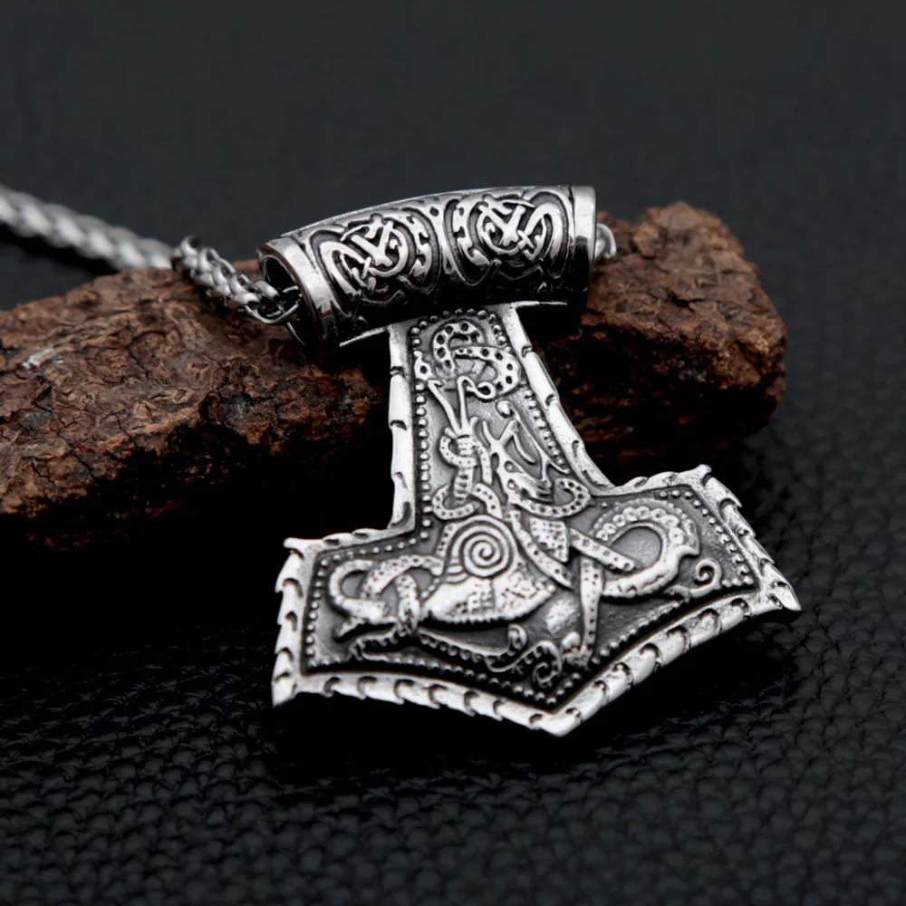 Thors Hammer Necklace Pendant Norse Viking Amulet Scandinavian Mjolnir Necklace for Men Women Stainless Steel Norse Jewelry