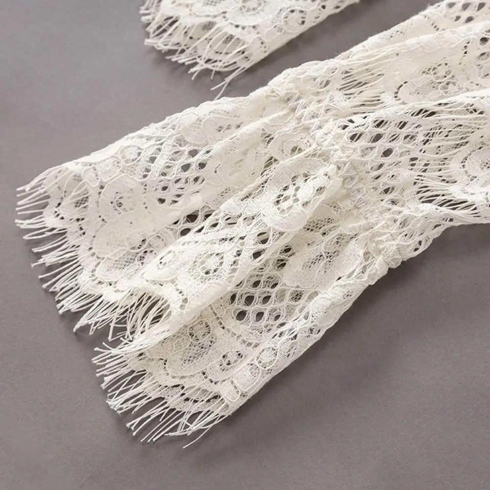 

Undertop Chic Lace Shirts for Women Transparent V Neck Lace Blouse Undershirts See Through Hollow Long Sleeve Tops Summer