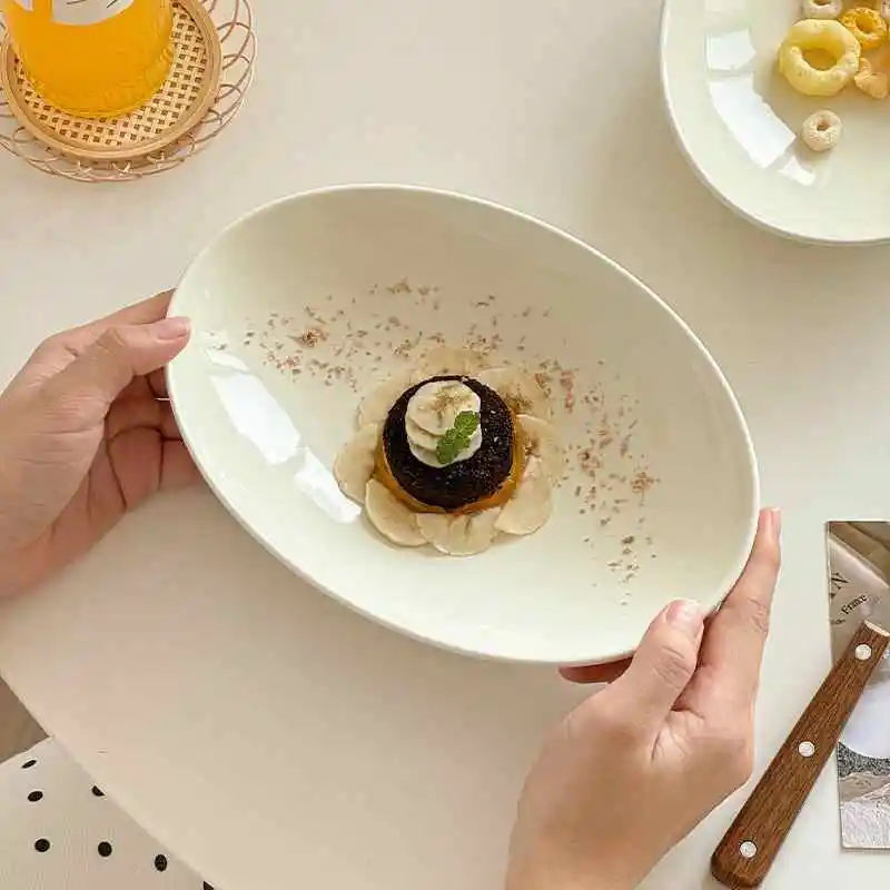 Japanese Style Oval Fruit Salad Plate Solid Colour Pasta Curry Tray Simple Ceramic Dessert Tableware