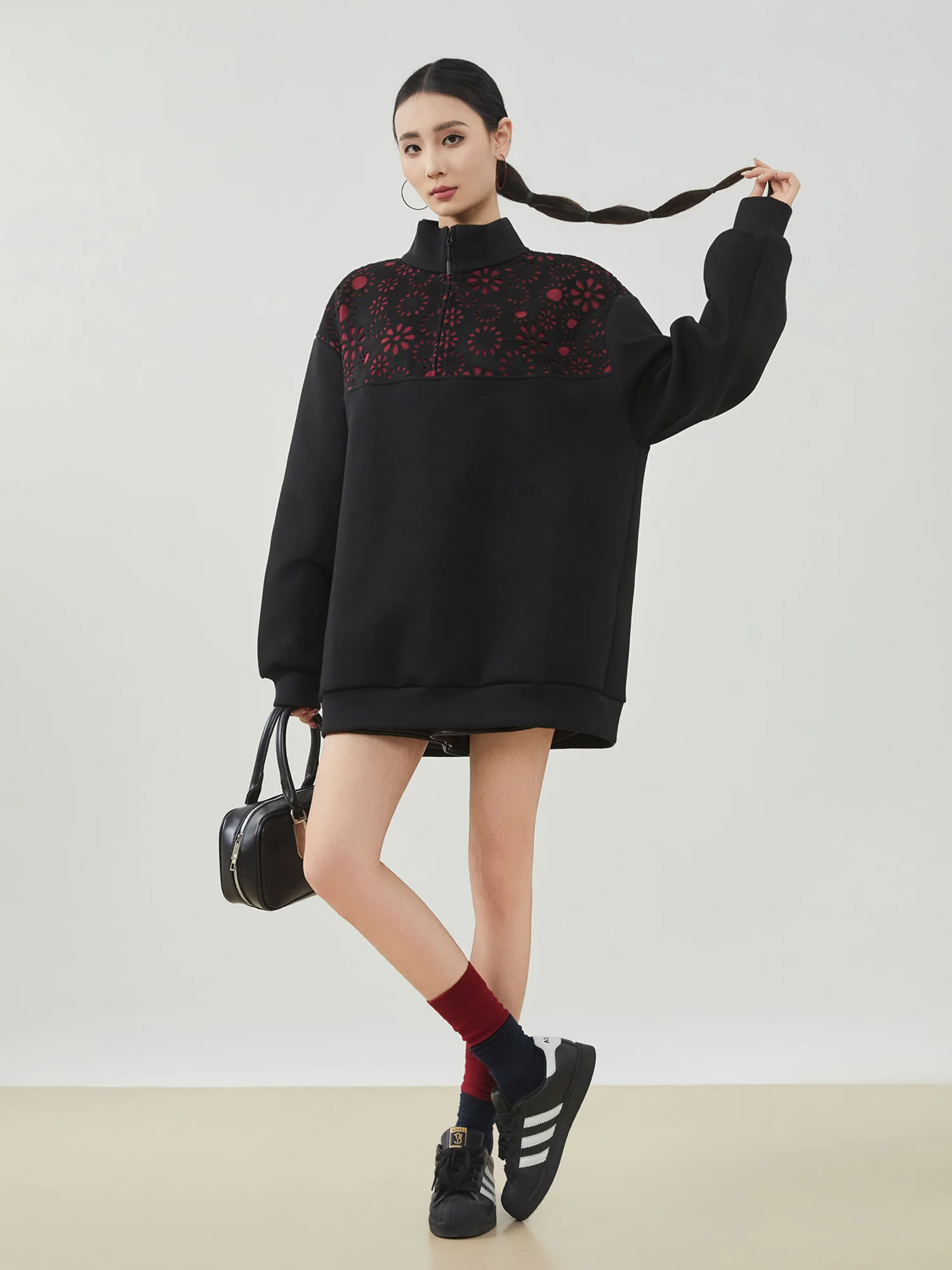 

Женская толстовка свободного кроя с вышивкой в стиле Paper Cut, с открытым воротником, повседневный универсальный топ из модной полиэстеровой ткани